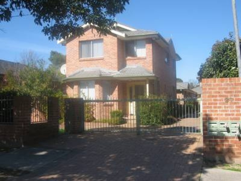 1/27 Childs Street, Panania NSW 2213