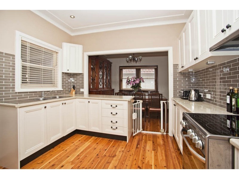 22 Rivenoak Avenue, Padstow NSW 2211