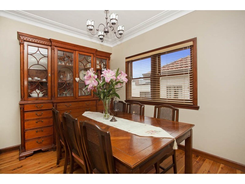 22 Rivenoak Avenue, Padstow NSW 2211