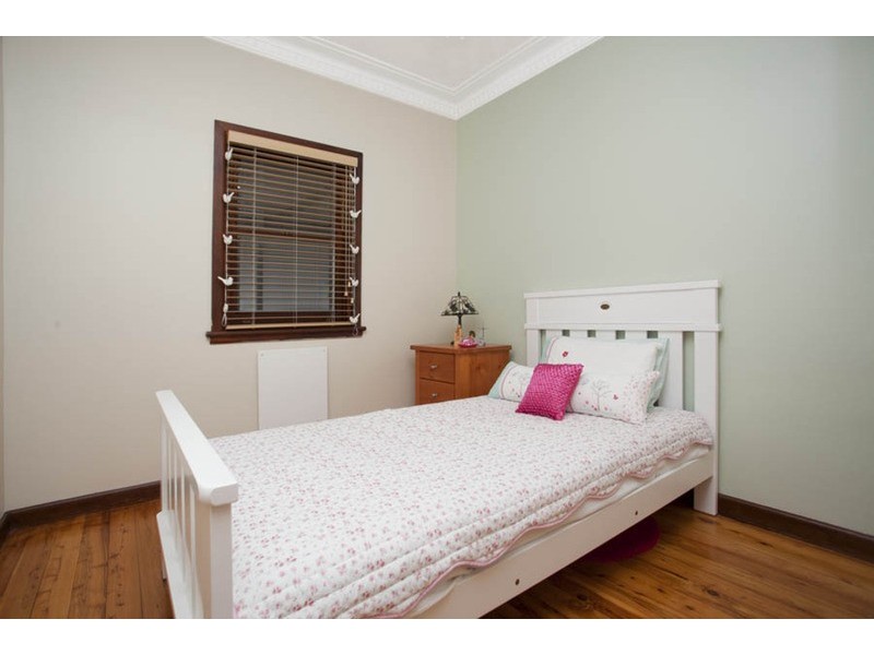 22 Rivenoak Avenue, Padstow NSW 2211