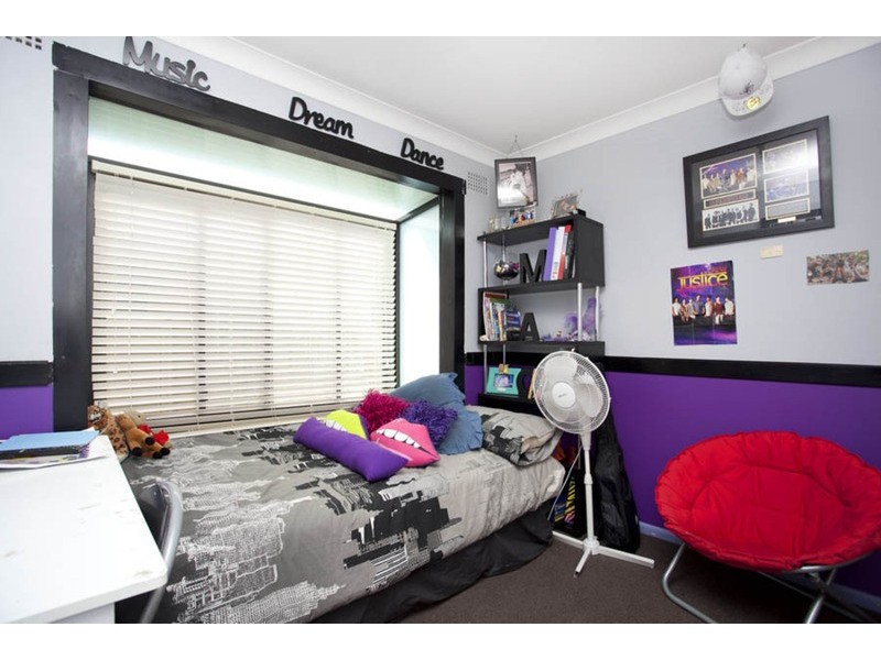 13 Somme Crescent, Milperra NSW 2214