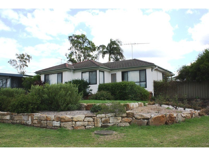 13 Somme Crescent, Milperra NSW 2214