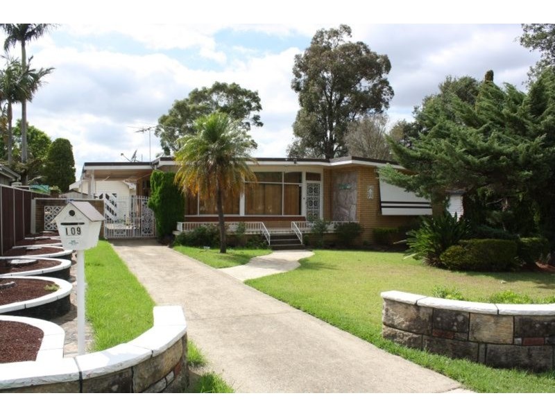 109 Picnic Point Road, Picnic Point NSW 2213