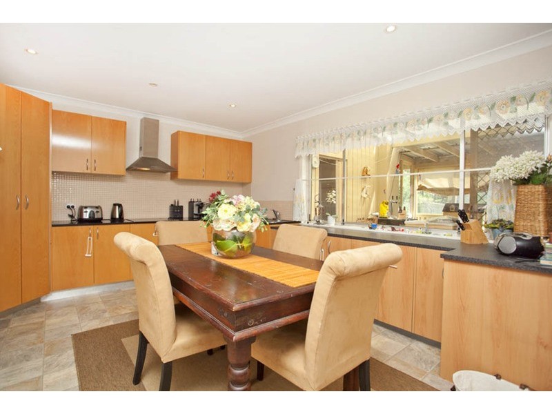 9 Stretham Avenue, Picnic Point NSW 2213