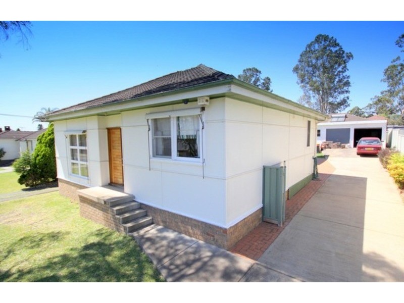 7 Tyalgum Avenue, Revesby NSW 2212