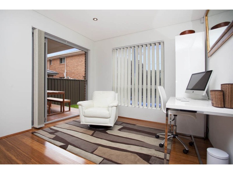 55 Uranus Road, Revesby NSW 2212