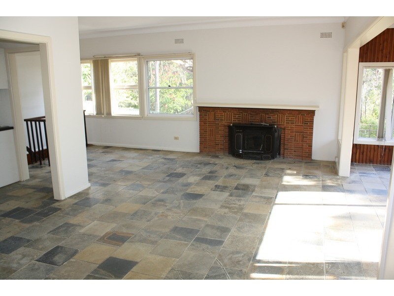 39 Doris Street, Picnic Point NSW 2213