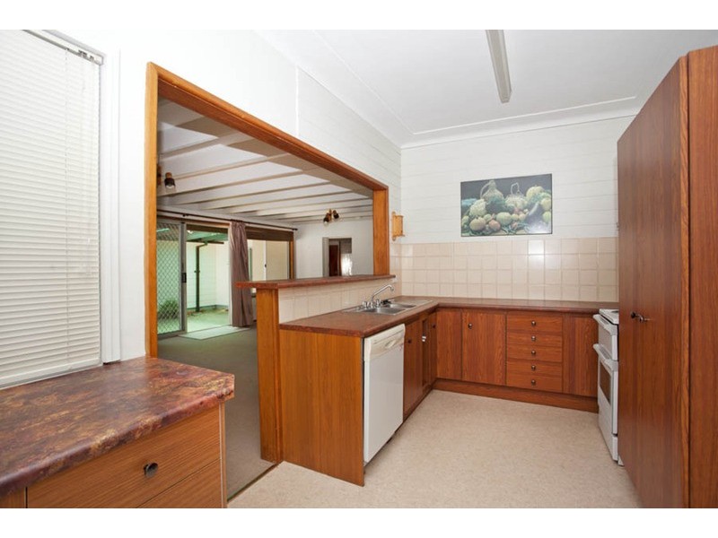 8 Claverdon Avenue, Picnic Point NSW 2213