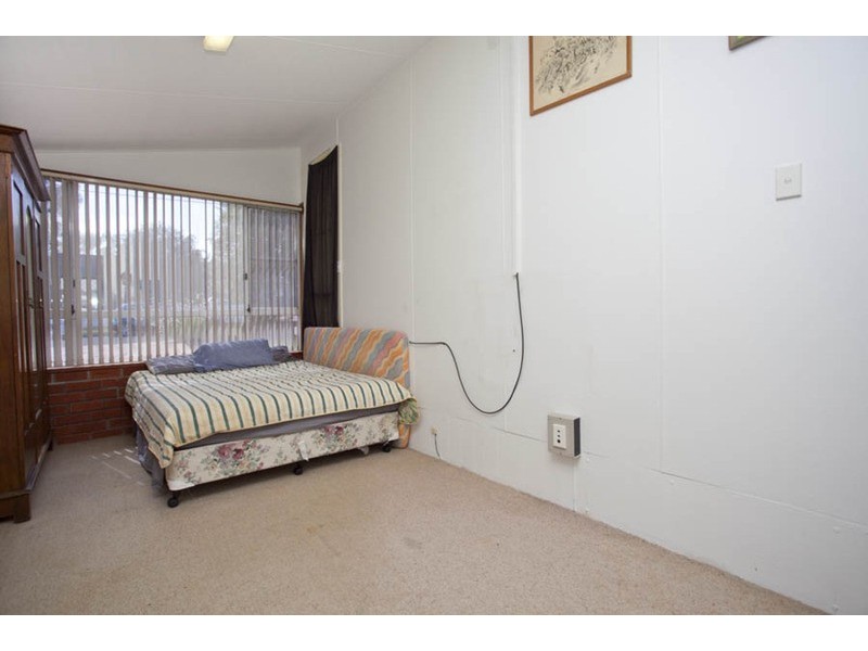 6 Windermere Crescent, Panania NSW 2213