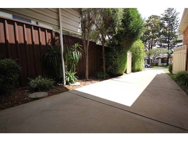 11 Tyalgum Avenue, Panania NSW 2213