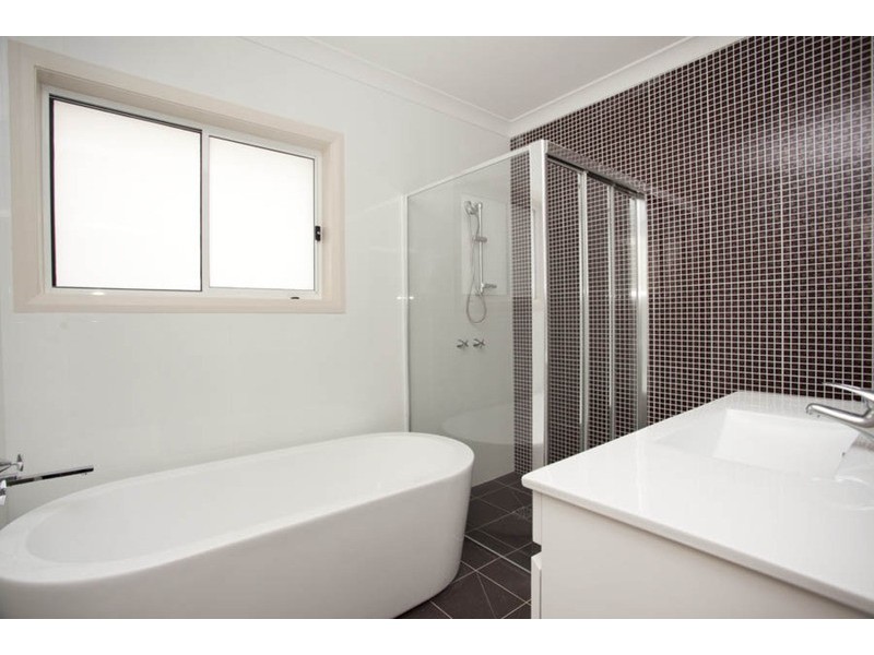 6 Lester Road, Revesby NSW 2212