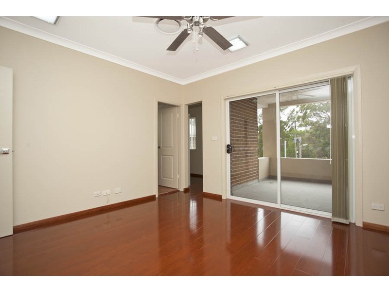 6 Lester Road, Revesby NSW 2212