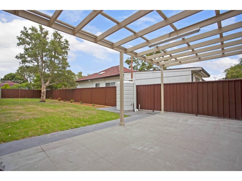 6 Lester Road, Revesby NSW 2212