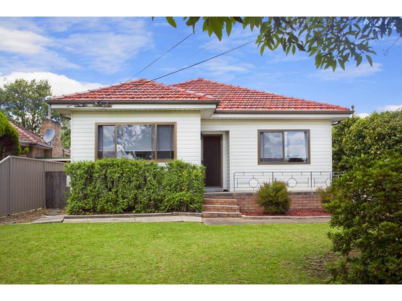 11 Parmal Avenue, Padstow NSW 2211