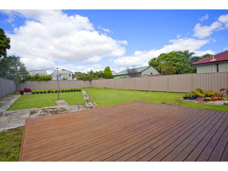 11 Parmal Avenue, Padstow NSW 2211