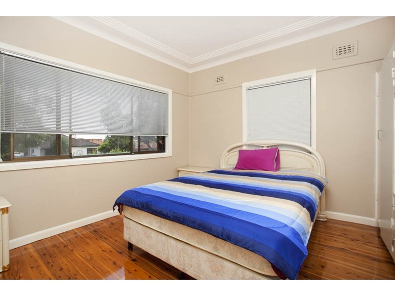 11 Parmal Avenue, Padstow NSW 2211