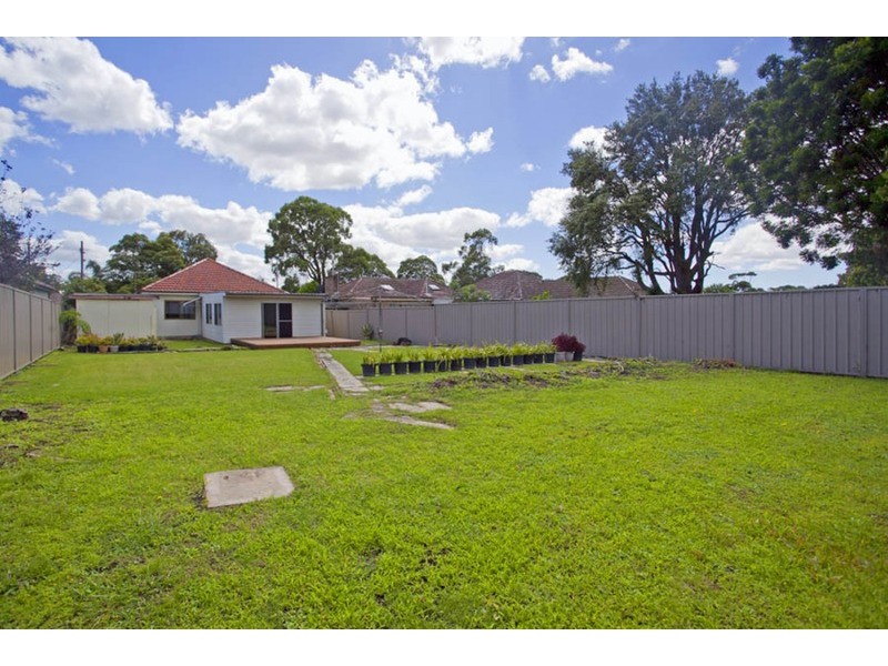 11 Parmal Avenue, Padstow NSW 2211