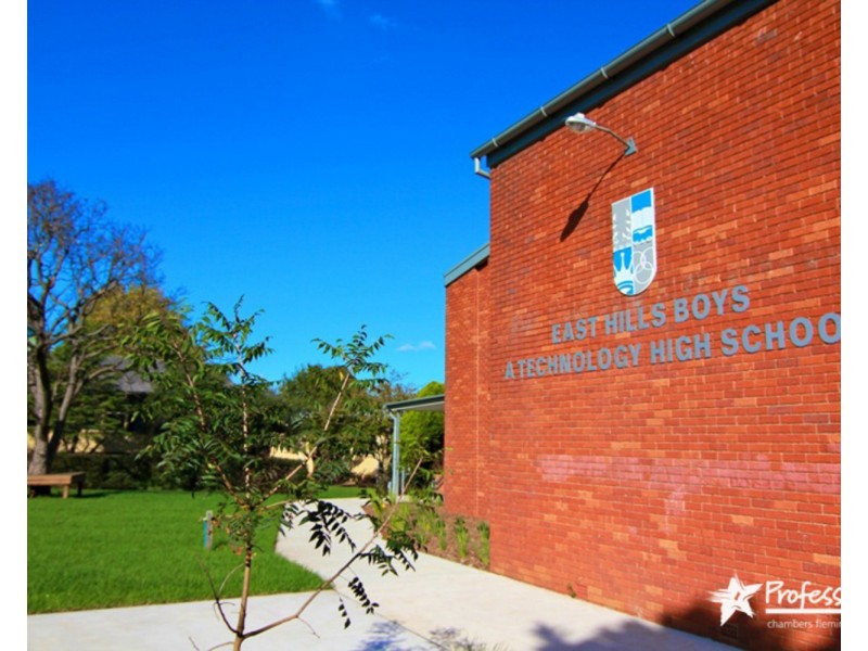 24a Maclaurin Avenue, East Hills NSW 2213