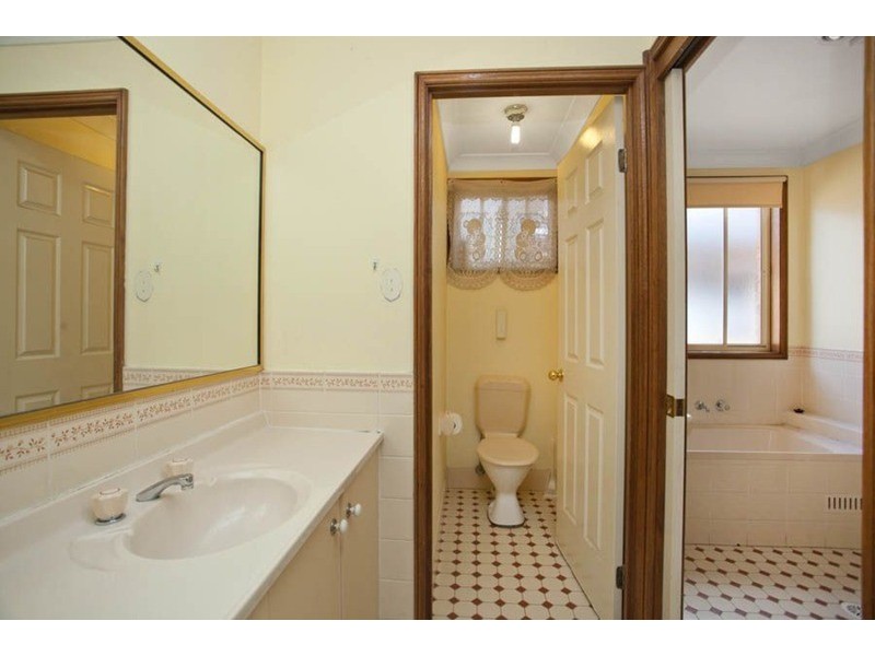 90a Howard Road, Padstow NSW 2211