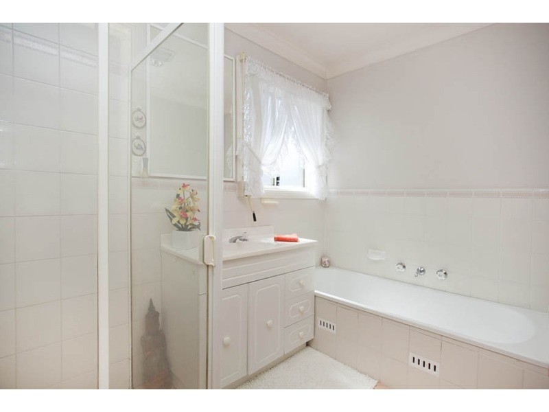 2/65 Chamberlain  Road, Padstow NSW 2211