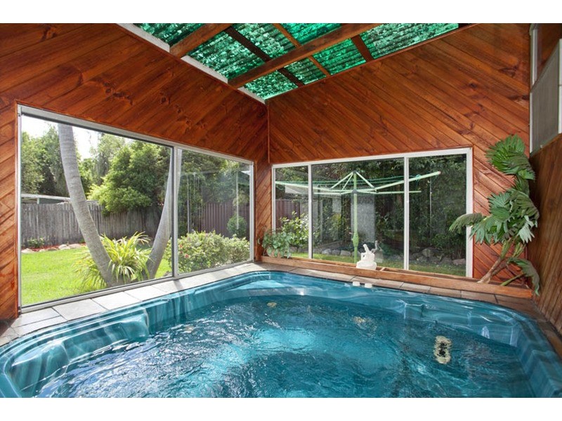 8 Hendy Street, Panania NSW 2213