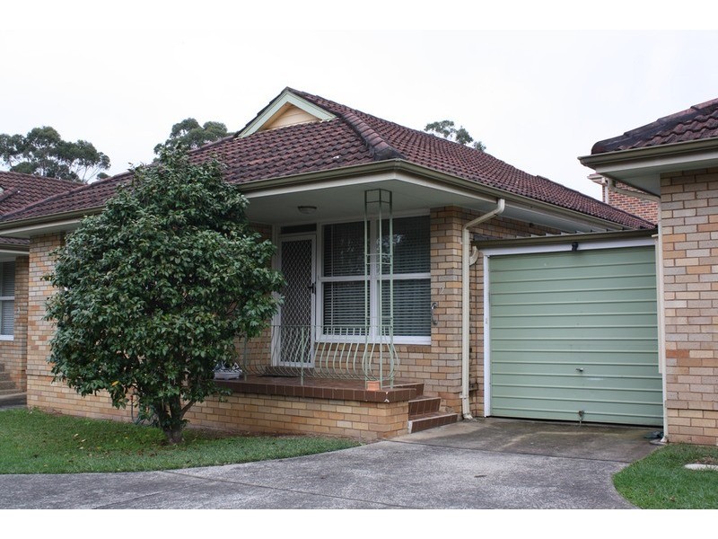 2/115 Tompson Road, Panania NSW 2213