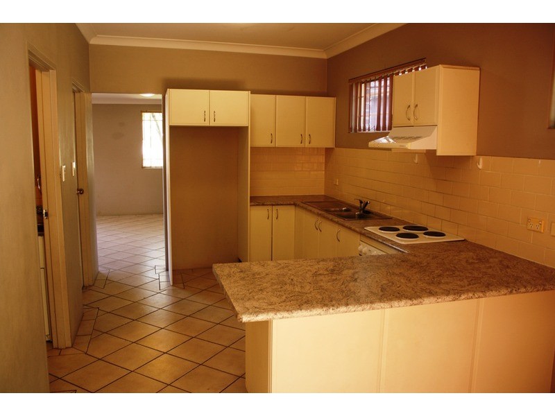 1/14 Kingston Avenue, Panania NSW 2213