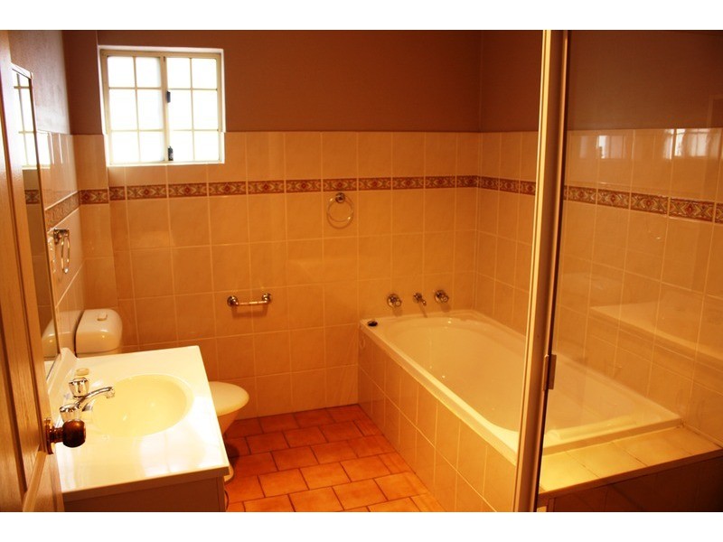 1/14 Kingston Avenue, Panania NSW 2213