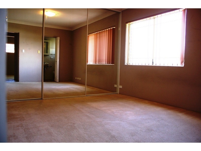 1/14 Kingston Avenue, Panania NSW 2213