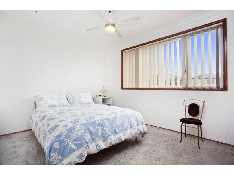 1 Elliott Street, Picnic Point NSW 2213