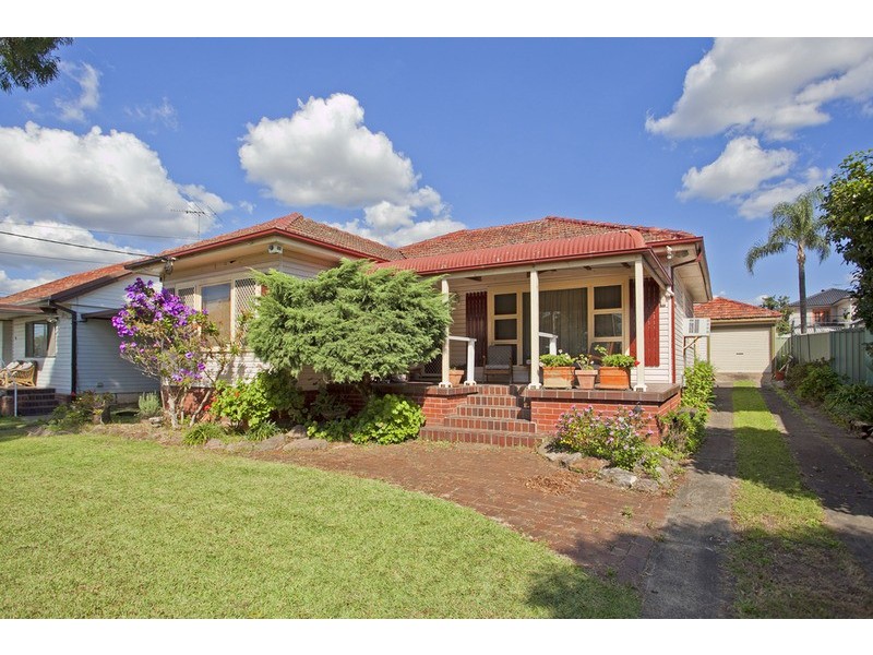 23 Birdsall Avenue, Condell Park NSW 2200