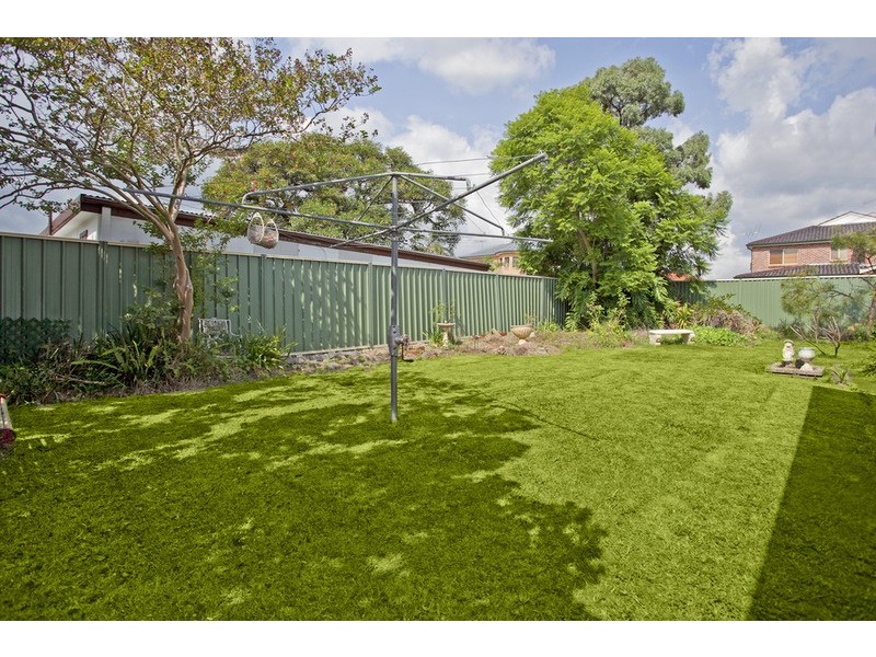 23 Birdsall Avenue, Condell Park NSW 2200