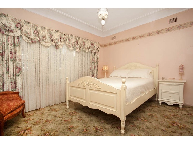 23 Birdsall Avenue, Condell Park NSW 2200