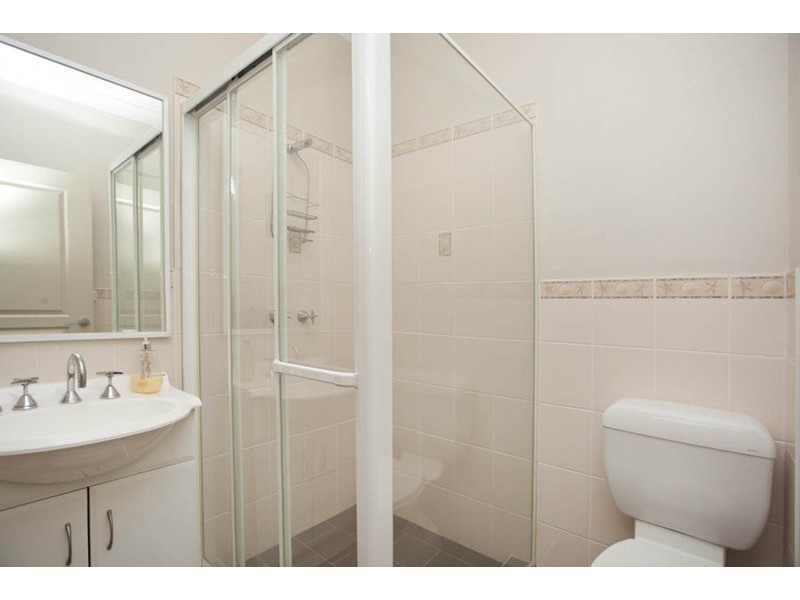 15 Valmay Avenue, Picnic Point NSW 2213