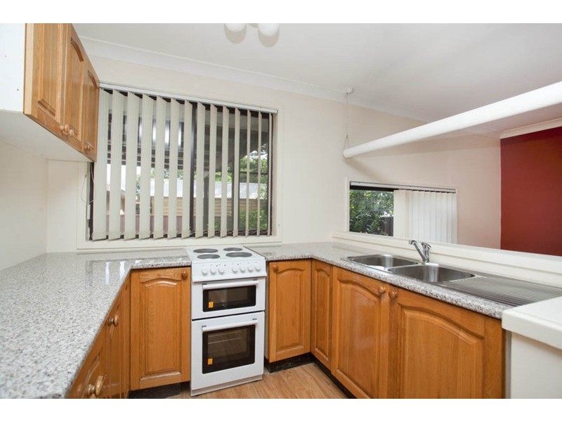 16 Stockton Avenue, Moorebank NSW 2170