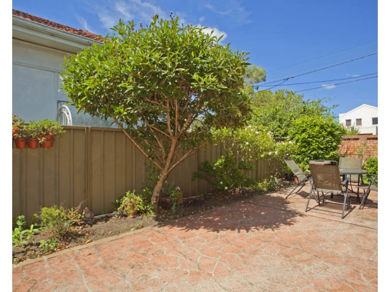 2/65 Chamberlain Road, Padstow NSW 2211