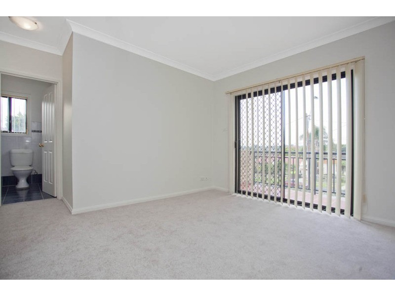 122 Davies Road, Padstow NSW 2211