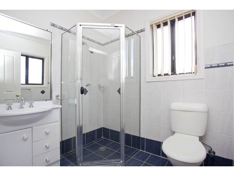 122 Davies Road, Padstow NSW 2211