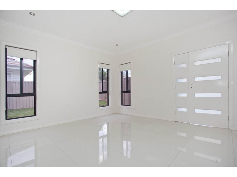 36 Treatt Avenue, Padstow NSW 2211