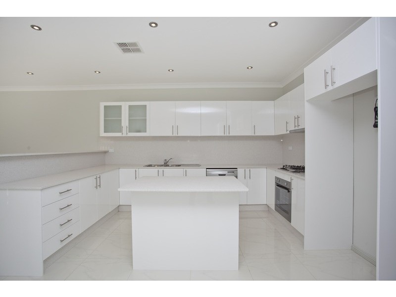 52A Sphinx  Avenue, Revesby NSW 2212