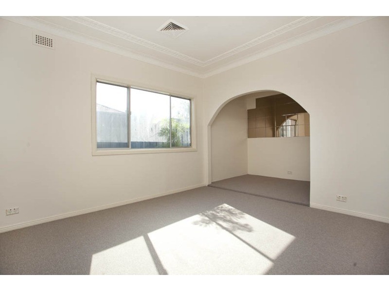 2/30 Picnic Point Road, Panania NSW 2213
