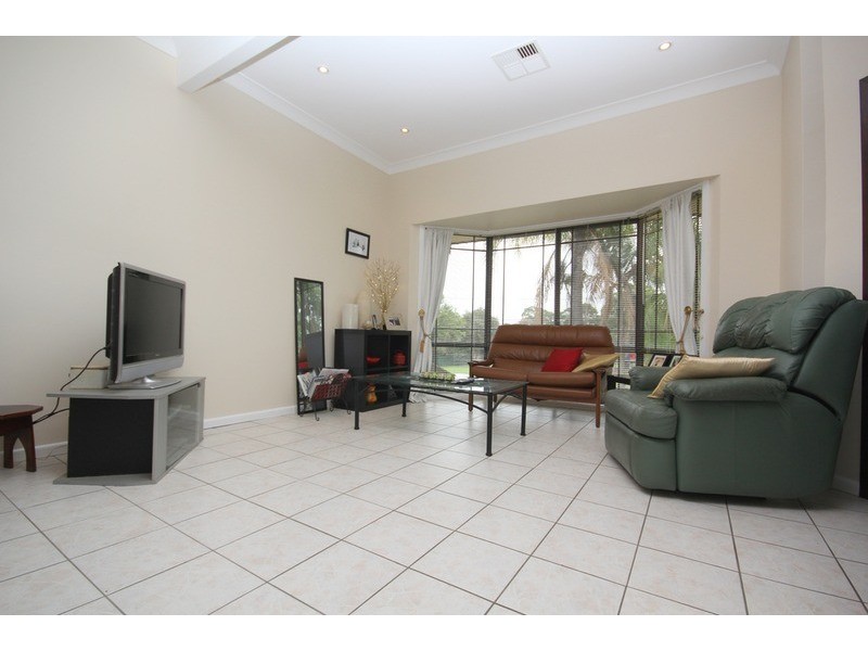 29 Tyalgum Avenue, Panania NSW 2213