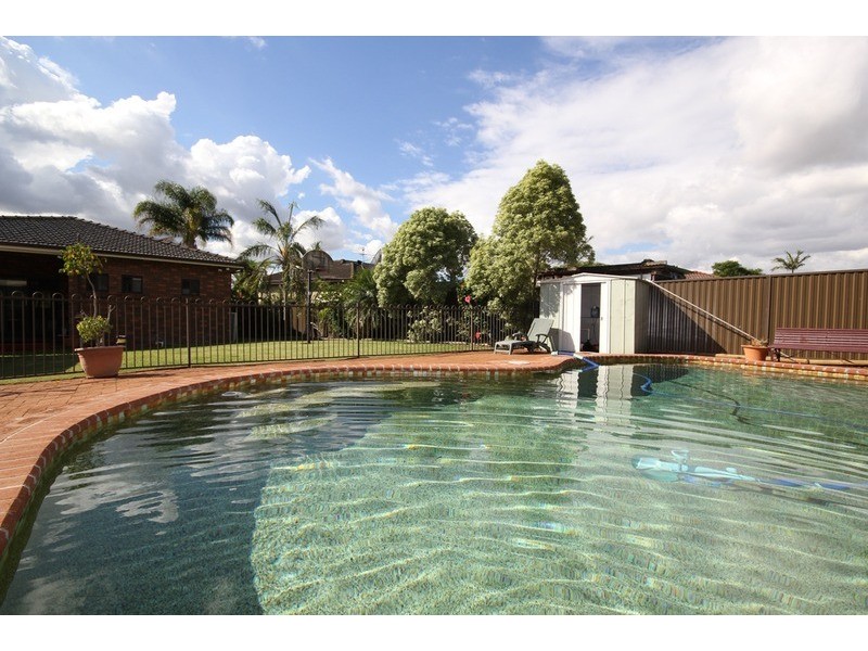 29 Tyalgum Avenue, Panania NSW 2213