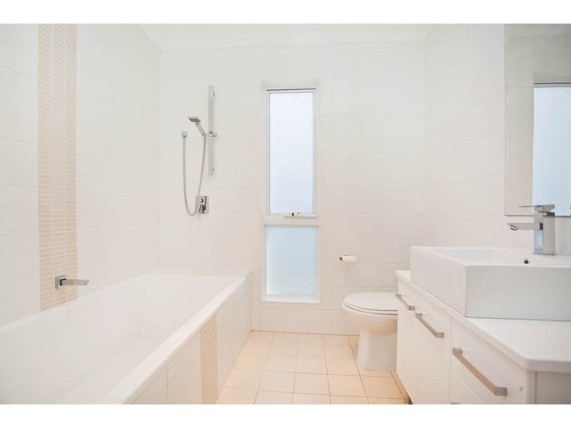 11 Denny Road, Picnic Point NSW 2213