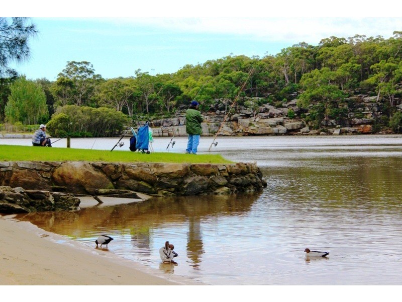 11 Denny Road, Picnic Point NSW 2213