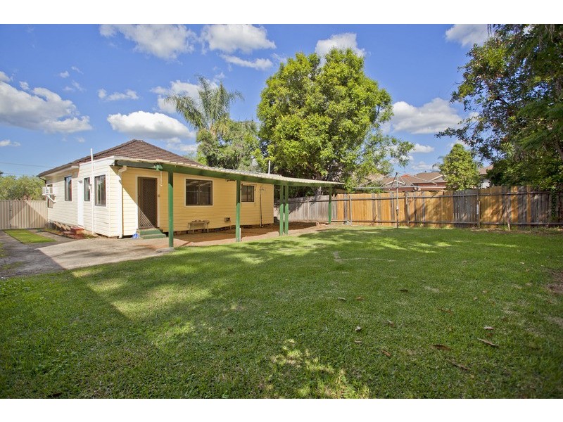 72 Vega Street, Revesby NSW 2212