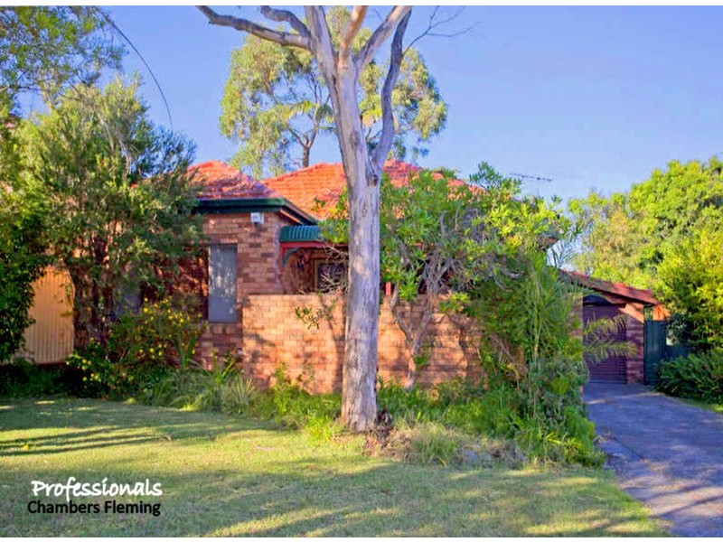 23 Donald Street, Picnic Point NSW 2213