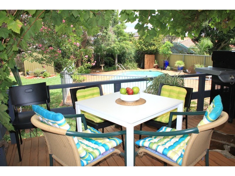 23 Donald Street, Picnic Point NSW 2213