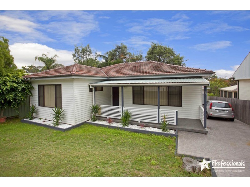 54 Henry Lawson Drive, Peakhurst NSW 2210