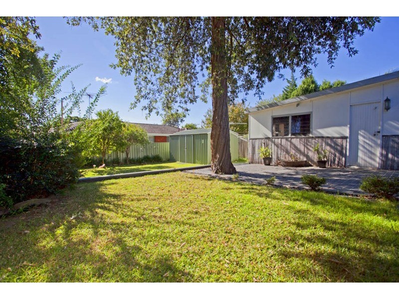 54 Henry Lawson Drive, Peakhurst NSW 2210